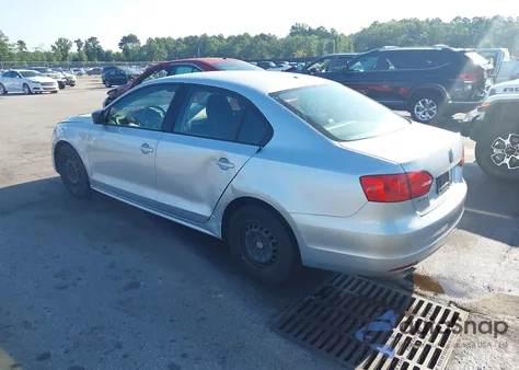 2012 Volkswagen Jetta 2.0L S z USA, uszkodzony, nr VIN 3VW2K7AJ4CM409099